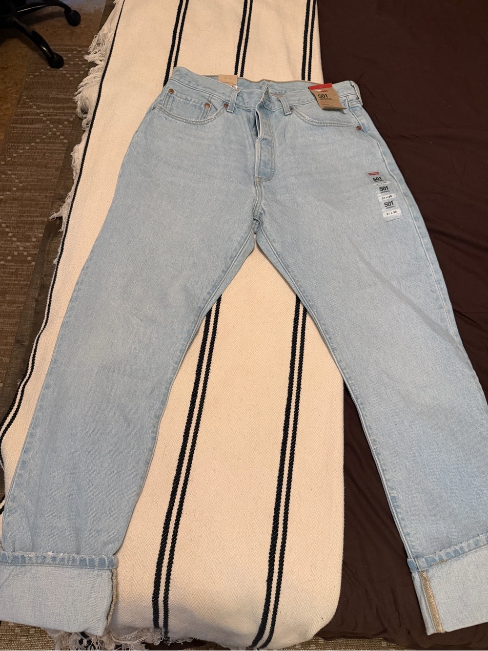 Levi's 501 High-Rise Straight Jeans - Light Blue